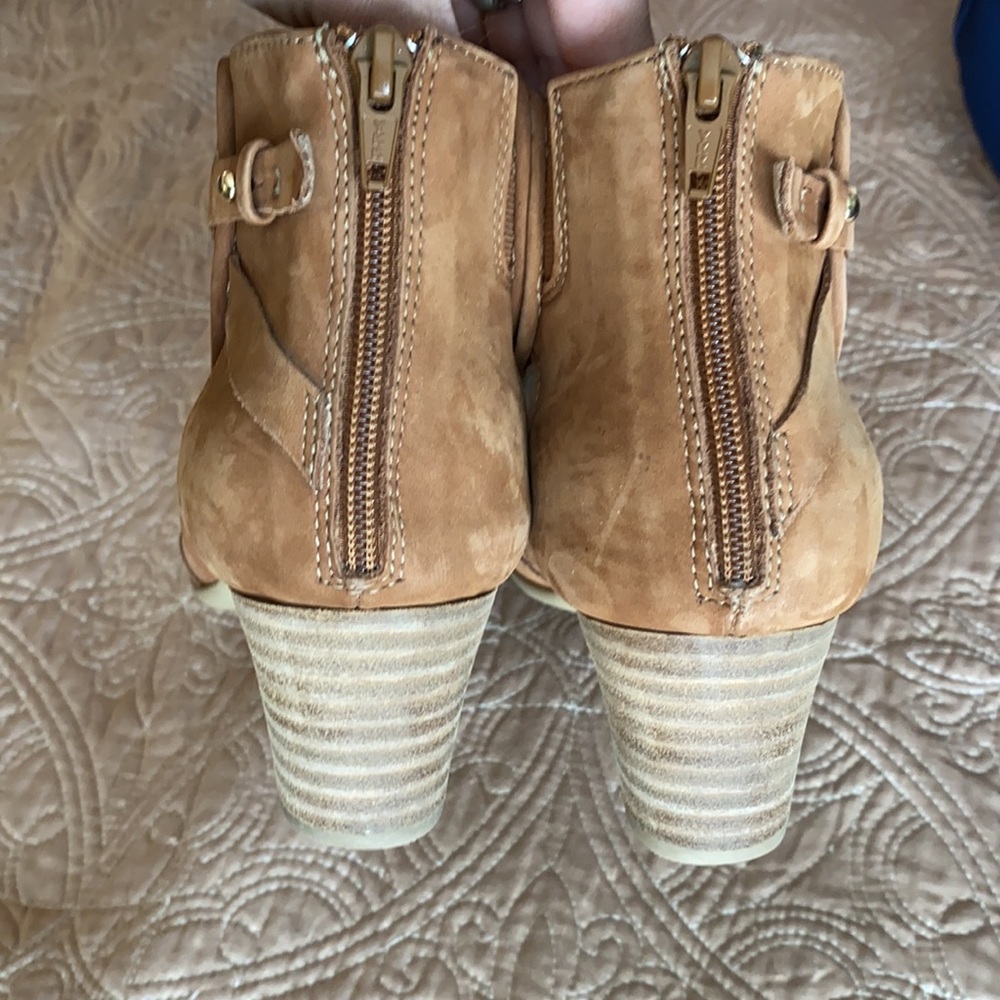 Earth Ivy Sahara Summer Leather Bootie - Picture 5 of 7